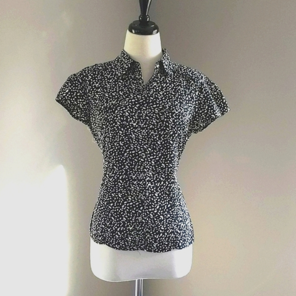 Style and Co. Snap Up Black and White Blouse Sz 10p